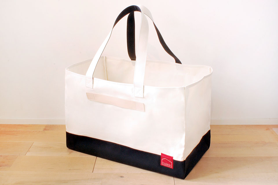 キャンプバッグ